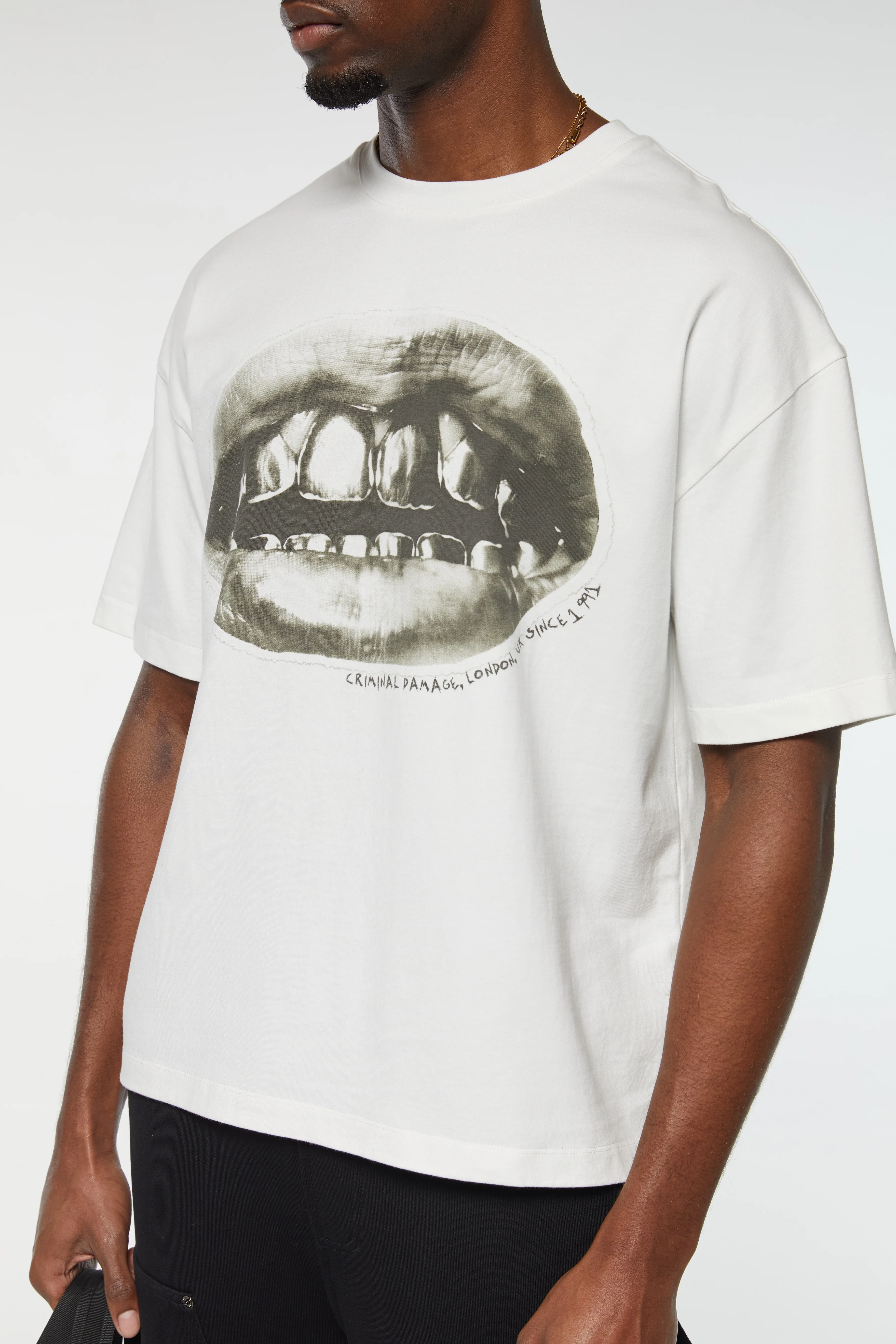 GOLD TEETH T-SHIRT - Image 3