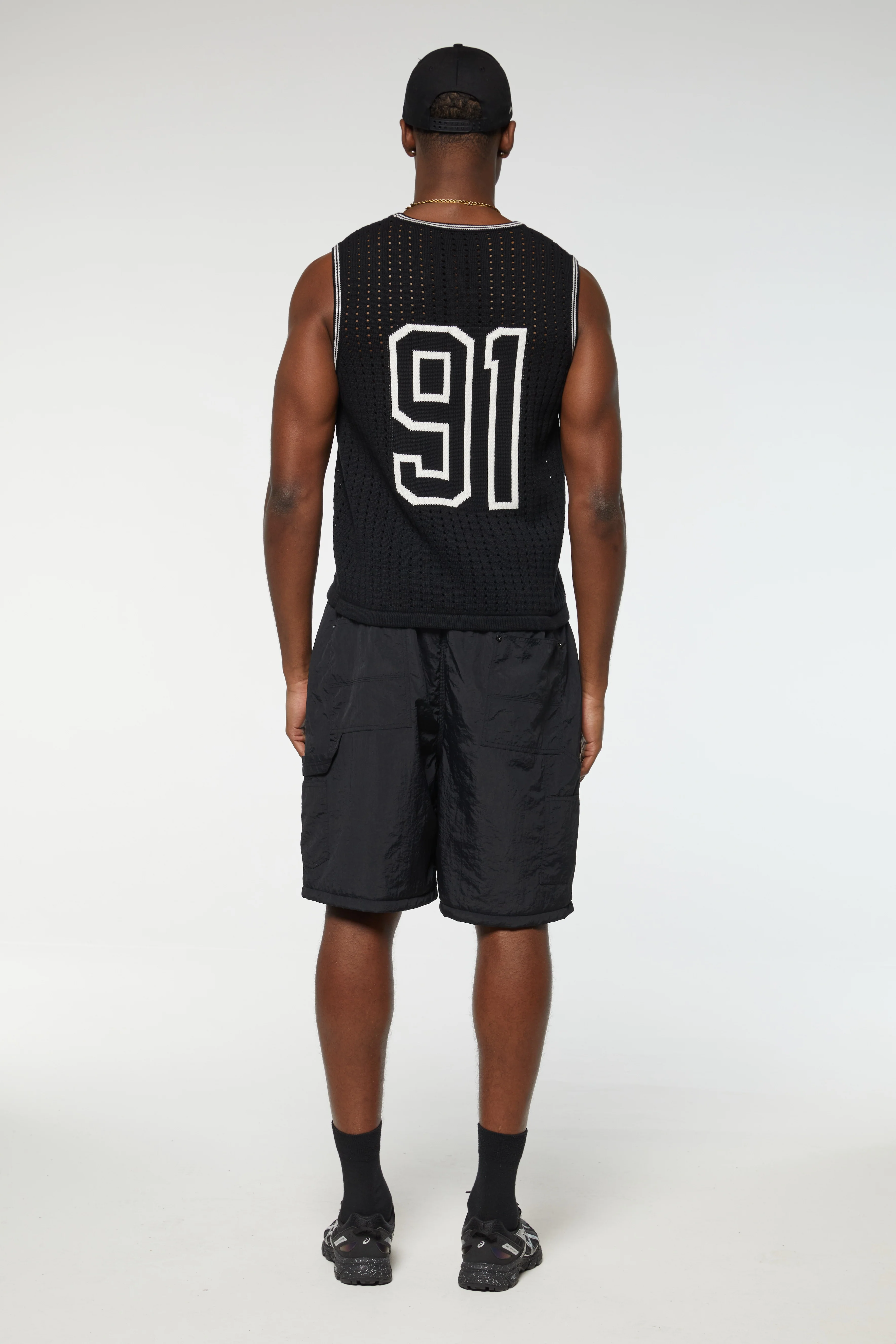 VARSITY CROCHET VEST - Image 4